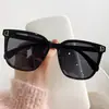 Gafas de sol tachonadas estilo coreano 2026 para hombre, Gafas de sol polarizadas de moda para mujer, Nuevas gafas de protección solar para fiesta, Negras