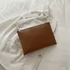 Bolso de mano de alta gama con patrón tejido en relieve, rojo vintage, gran capacidad, diseño simple, adecuado para el trabajo diario y eventos nocturnos