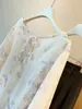 Camisa floral de manga longa estilo coreano para mulheres, novo design de verão, proteção solar, caimento solto, versátil, fina, manga sino, top de gola redonda