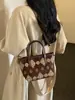2026 Nuevo Bolso de Hombro Bohemio de Otoño para Mujer Versátil Retro para Viajar Bolso Cruzado Tipo Cubo