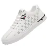 Zapatos de Lona Blancos para Hombre Verano Zapatos de Skate para Hombre Zapatos Retro de Moda Transpirables Zapatos Deportivos Casuales Zapatos para Hombre En Stock Venta al por Mayor