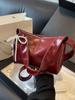 Bolso Pequeño Plateado para Mujer, Moda Verano 2026 Estilo Nuevo, Bolso de Hombro Versátil y Elegante, Adecuado para Viajar al Trabajo, Bolso Cruzado Tipo Almohada