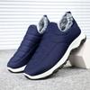 Zapatos de algodón otoño e invierno con forro polar de algodón grueso impermeable a la nieve zapatos de algodón para personas de mediana edad y ancianos puesto cálido zapatos de algodón para hombres y mujeres entrega de una pieza