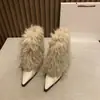 Botas de tacón alto de moda cálidas y peludas de estilo europeo y americano para mujer, nueva colección otoño/invierno 2026, botas altas versátiles de punta fina, botas de nieve