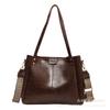 Bolsa pequena de axila retrô de grande capacidade para mulheres 2023 nova bolsa de ombro estilo western bolsa balde crossbody com alça de ombro larga estilo western