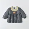 Avental infantil impermeável e resistente a manchas, babador de alimentação de bebê para outono e inverno, design reversível, peça de outer wear anti-manchas de manga longa Classe A para bebês e crianças pequenas