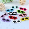Gafas de sol coloridas pequeñas de resina acrílica con forma de corazón, accesorios para gafas redondas, colgantes para muñecas DIY, adornos decorativos hechos a mano