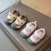 Zapatos Nuevos de Otoño 2026 para Bebés y Niños Pequeños, Zapatos Casuales Antideslizantes de Suela Suave para Niñas, Zapatos Deportivos de Cuero para Niños