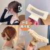 Uma geração de pelúcia postal agarrar hairpin cabelo feminino agarrar temperamento francês grande tubarão clipe sentindo hairpin