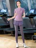 Ropa de Fitness para Mujer 2025 Nuevo Verano Secado Rápido Pantalones de Running Tiburón Conjunto Ropa de Yoga Profesional de Alta Gama Chaqueta con Cremallera