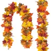 Guirnalda Simulada de Hojas de Arce Otoñales Decoración de Acción de Gracias Halloween para Escaleras, Chimenea, Mesa de Comedor, Colgante de Puerta, Enredadera de Flores Artificiales Venta al por Mayor