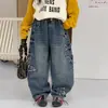 Conjunto de Camiseta de Manga Raglán con Bloques de Color y Letras Estilo Coreano Otoño 2026 y Jeans con Diseño de Estrella de Cinco Puntas para Niñas