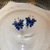 Brincos de Franja Flor de Strass Azul Europeus e Americanos Transfronteiriços Agulha de Prata, Brincos de Tarraxa Modernos e Requintados, Brincos de Luxo Leve de Alta Qualidade para Mulheres