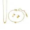 Conjunto de Collar y Pendientes Pequeños y Exquisitos de Acero de Titanio con Baño de Oro de 18K, Sencillo Elegante, Lujo Accesible y Cadena para Clavícula que No se Desvanece