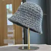 Sombrero de Mujer 2026 Nuevo Otoño/Invierno Cálido Estilo Coreano Sombrero de Punto Multicolor Ala Ancha Hace que la Cara se Vea Más Pequeña Sombrero de Pescador Sombrero de Cubo