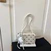 Bolsa de Ombro Transfronteiriça de Bolinhas para o Dia a Dia, Estilo Fresco e Doce, Novo Modelo 2026, Bolsa Quadrada Pequena de Design Exclusivo para o Dia a Dia