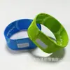 Venta Directa Actividades al Aire Libre Pulseras Desechables Cinturones de Nylon Lisos Pulseras Elásticas con Transferencia Térmica Se Pueden Instalar con Chips