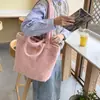 Linda Bolso de Hombro de Peluche Rosa Suave Ceroso para Mujer Ins Nuevo 2025 Bolso Grande de Hombro Cruzado