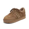 Zapatillas de entrenamiento estilo alemán Aogushi Dengrong para mujer 2026 nuevo estilo invierno suela gruesa para aumentar altura zapatos de algodón del noreste botas de nieve deportivas