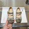 Zapatos de Cuero Pequeños para Niñas 2025 Otoño Nuevos Punta Cuadrada Medianos y Grandes Zapatos de Princesa Mary Jane para Niños Bailarinas Pequeñas Fragantes para Niños