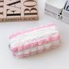 Estilo ins Bolsa de Lápices Puff de Crema Gran Capacidad Suave fufu Simple Resistente a la Suciedad y Duradera Bolsa de Papelería Estuche para Lápices Bolsa de Almacenamiento