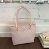 Bolsa de Grande Capacidade Feminina para o Dia a Dia Bolsa Tote Personalizada Outono e Inverno 2025 Nova Bolsa de Ombro Tendência de Nicho Bolsa Feminina com Textura