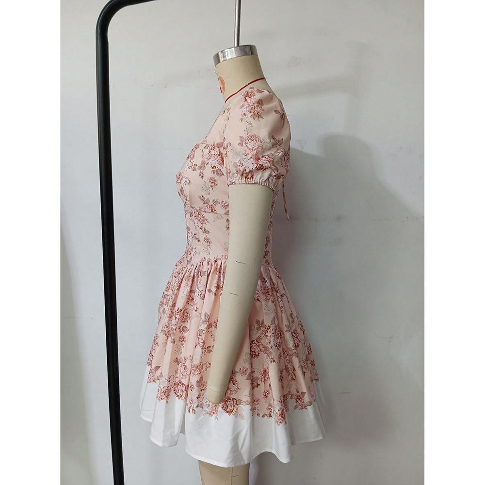 1734494237e954105593b3c3591903