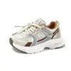 Zapatos de papá para niños y niñas 2026 nueva moda primavera y otoño zapatillas deportivas infantiles de malla versátiles zapatos casuales