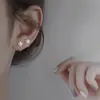 Brincos para Piercing de Orelha para Mulheres Verão Simples e Exquisitos Franjas Compactos 2021 Novos Tendência Moda Versátil Nicho