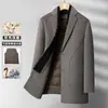 Abrigo de lana para hombre, chaqueta de lana y plumón de ganso, estilo de longitud media de alta gama para otoño e invierno, con forro polar añadido y acolchado de plumón engrosado