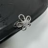 Anillo de Plata Esterlina con Forma de Flor de Línea Hueca de Estilo Frío para Mujer, Versátil, Cool, de Lujo Ligero, de Alta Gama