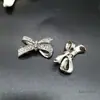 Mariposa combinada con hebilla dorada hebilla de strass suéter de punto hebilla de flor de taladro accesorios Decoración de ropa hebilla decorativa