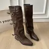 Botas de cavaleiro novas e estilosas de salto alto, salto grosso, botas de cano alto versáteis, botas de moda retrô 2026, botas longas estilosas de outono para mulheres