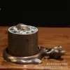 Superfície de Liga de Cobre Galvanizada com Cobre Roxo, Queimador de Incenso Animal Zen Antigo Clássico, Virando o Mundo de Cabeça para Baixo