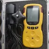 Detector de Gas Portátil Cd4 Cuatro en Uno con Cuatro Modos de Alarma Incluyendo Sonido, Luz, Vibración y Pantalla para Detectar la Concentración de Gas