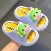 Venta al por mayor de fábrica Personalizadas Chanclas de Verano para Niñas Princesa Dibujos Animados Antideslizantes Baño Bañera Lindas de Suela Suave Chanclas Infantiles