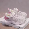 Zapatillas deportivas de malla doble para niños, nueva colección primavera/otoño 2026, zapatillas casuales ligeras para correr para niños, zapatillas deportivas de moda para niñas