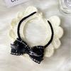 Nuevo collar de lana con pajarita a cuadros elegante para mascotas, pajarita para gato, collar blanco y negro, pajarita para perro, fabricantes, venta al por mayor