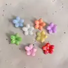 Color sólido chapado flor de cinco pétalos DIY estilo antiguo accesorio para el cabello horquilla componentes materiales acrílico cuentas sueltas coloridas venta al por mayor