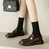 Versión de Piel de Vaca Estilo Británico Zapatos Pequeños de Cuero para Mujer Suela Gruesa 2026 Nuevos Mocasines Versátiles para Monedas Piel Suave Tacón Grueso Zapatos Individuales