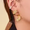 Pendientes Geométricos Retorcidos en Forma de S con Patrón Martillado Mili Chapados en Agua Oro Real de 18 Quilates Estilo Ins Simples y de Moda Pendientes de Cobre