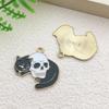 Europa y Estados Unidos más vendidos creativos divertidos gato gato blanco y negro abrazo lindo dibujos animados colgante collar pendientes accesorios