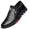 Zapatos de hombre transfronterizos 2021 nuevos zapatos casuales de cuero para hombre cuero suave suela suave slip-on mocasines transpirables