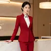 Traje profesional de otoño e invierno para mujeres para recepcionistas de hotel, ropa de trabajo de alta gama para camareros de restaurantes chinos y hoteles, rojo