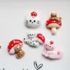 Accesorios para Joyería DIY Dibujos Animados Lindo Hongo Gatito Pegatinas de Pegamento de Crema para Funda de Teléfono Pasador Hebillas para Zapatos de Madera