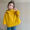 Ropa de abrigo para niñas, nueva colección primavera/otoño 2026, tops de otoño elegantes y casuales para niños, chaquetas de otoño de moda para bebés