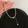 Collar de Frijol de Acacia y Perlas Estilo Lujo Ligero para Mujer, Cadena para Clavícula con Diseño de Alta Gama de Nicho, Tendencia de Collar Moderno y Versátil