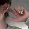 Nuevos pendientes de mariposa sin orejas para mujer, accesorios geniales y dulces de alta calidad, pendientes de oreja de elfo, adelgazamiento facial, pequeños pendientes de hueso para oreja