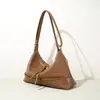 2026 Bolsa Simples de Novo Estilo Bolsa de Ombro Retro Tendência Design de Bolsa de Ombro Nicho Cor Sólida Couro Genuíno Bolsa Feminina