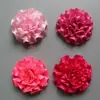 En Stock 4.5cm Clavel de Tela Colorido Cinta Flores Pequeñas Accesorios DIY Flores Artificiales 3D Accesorios para Ropa
